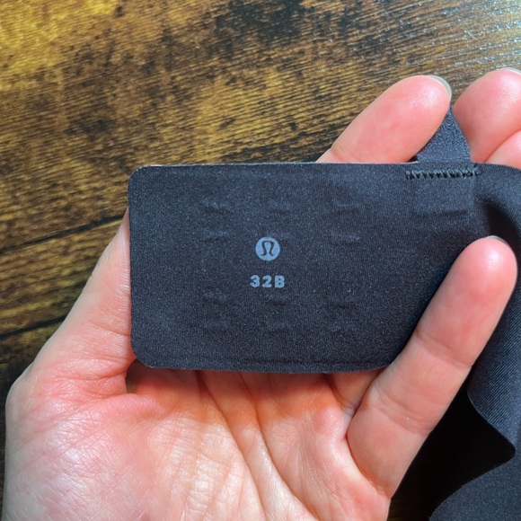 Lululemon Bra - Picture 5 of 5